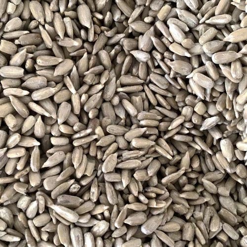 Peeled sunflower seeds